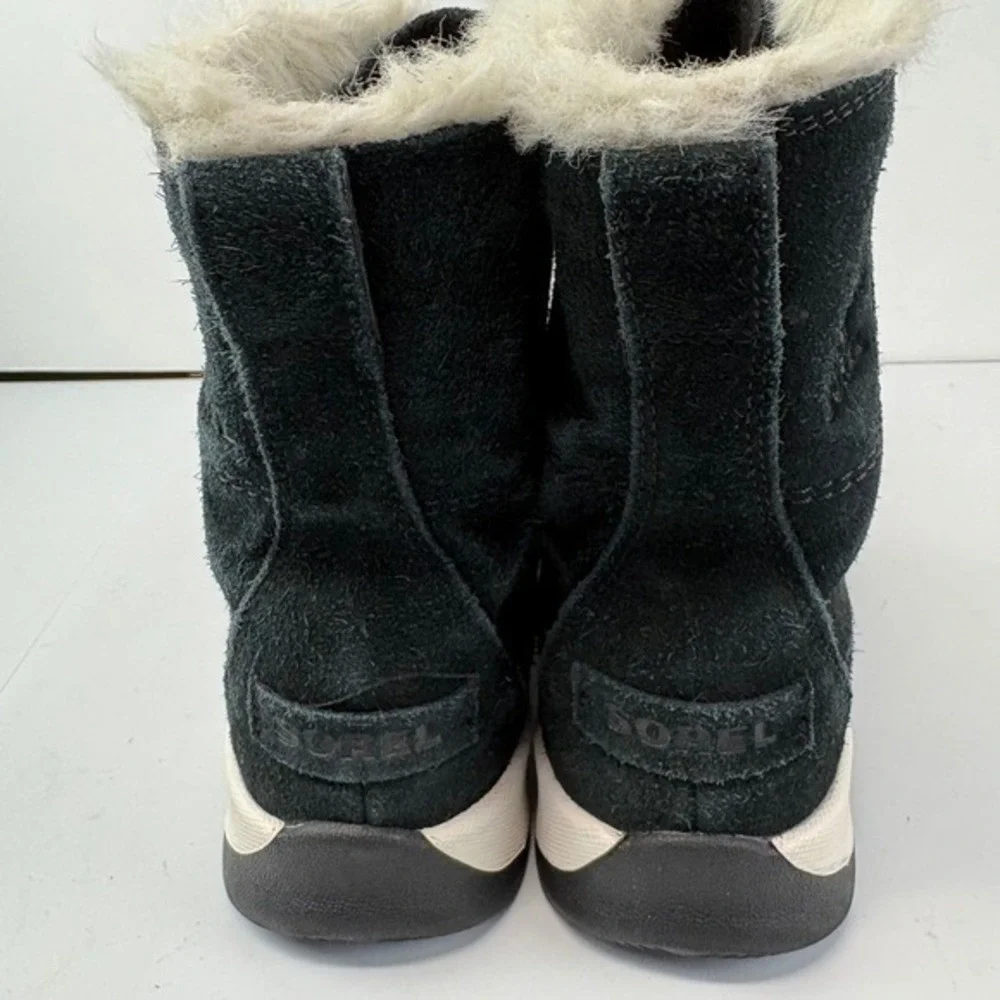Sorel Youth Whitney II Size 4 Joan Lace Waterproof Winter Boot‎ Black